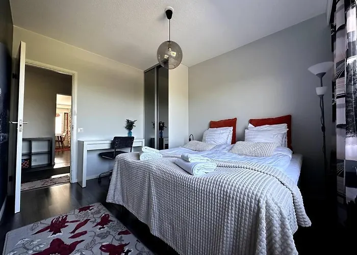Aurora Apartment 2Bdr Wsauna